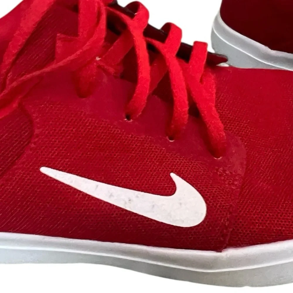 Nike SB Portmore Ultralight Men’s 8.5 skater red and white lace up sneakers
